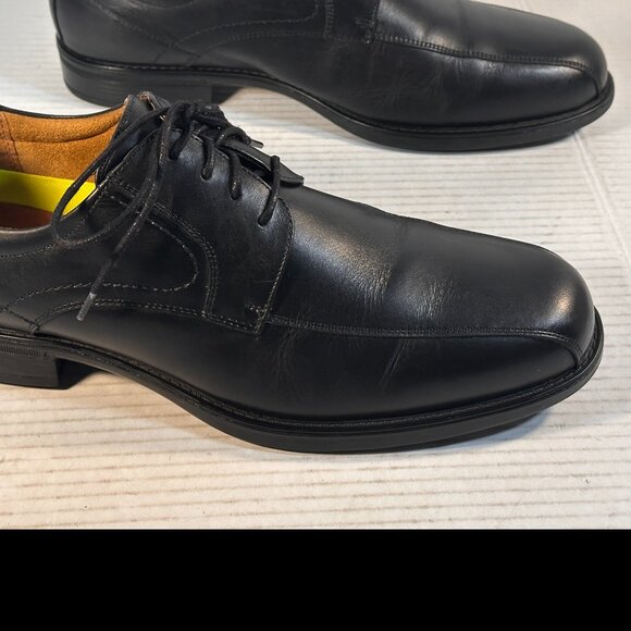 Mens New size 9.5 Florsheim shoes main image 7